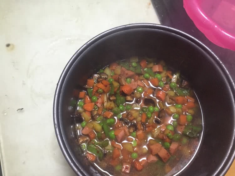 杂蔬焖饭的做法图解9