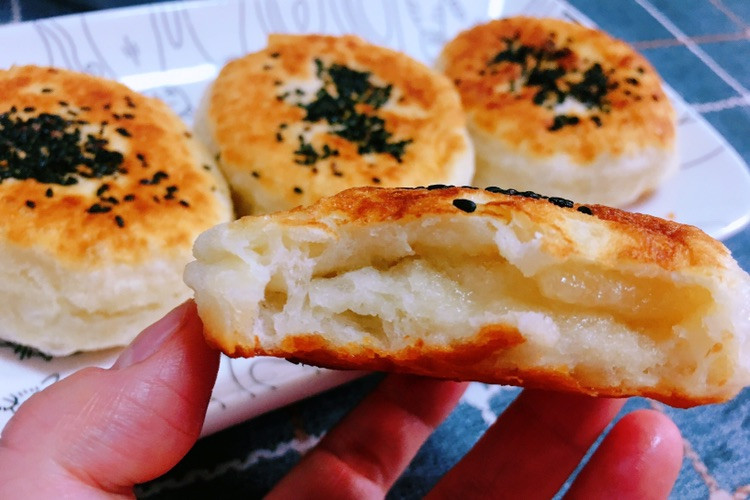 孩子最爱超香酥柔软的发面糖饼的做法