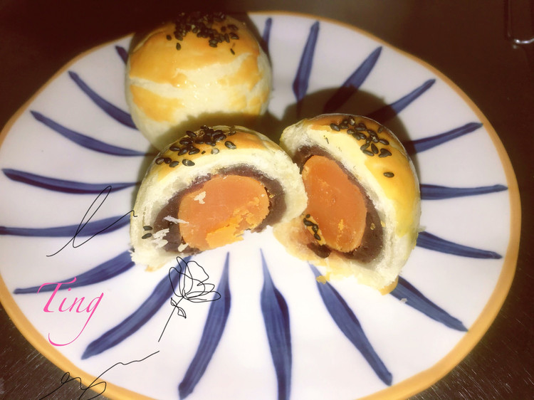 蛋黄酥的做法