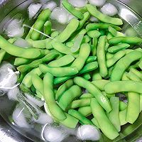 高颜值的松脆毛豆～简单就是的做法图解4