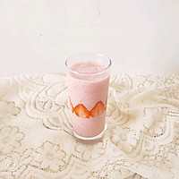 #百变水果花样吃#草莓奶昔的做法图解10