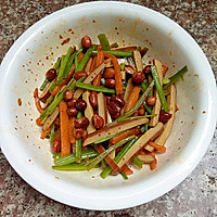 拌三丝#沈师傅神奇鸡蛋干#的做法图解5