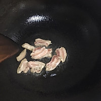 泡菜汤（五花肉辣白菜汤）的做法图解1