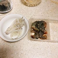 银鱼虾丸（宝宝辅食）的做法图解1