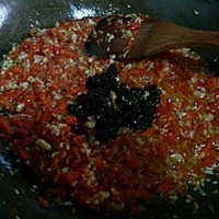 豆鼓花生香辣酱的做法图解5
