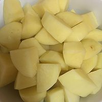 干煸土豆的做法图解1
