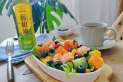 果蔬鲜虾沙拉