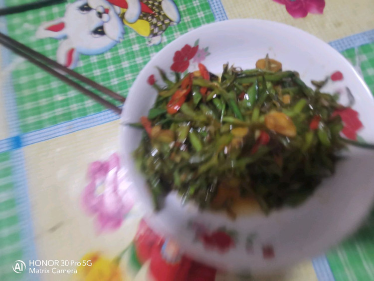 青红椒炒扁豆丝的做法