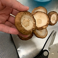 蒜蓉烤香菇的做法图解1