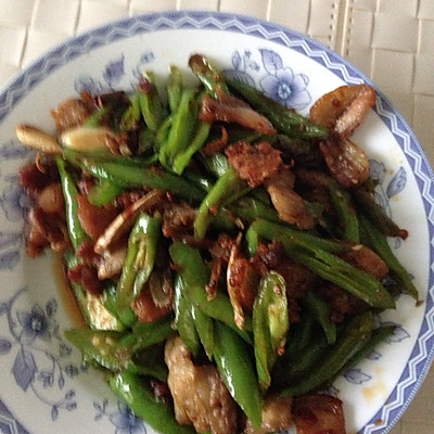 尖椒小炒肉