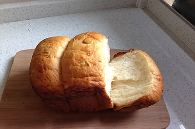 面包机版表面倔强内心柔软的面包
