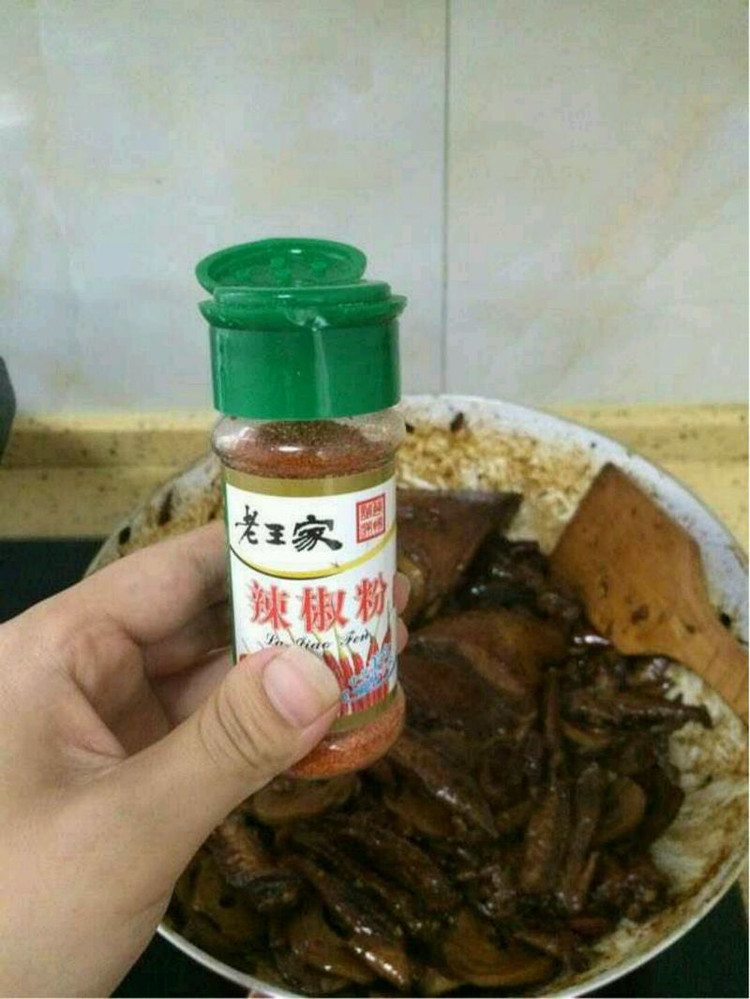 周黑鸭的做法