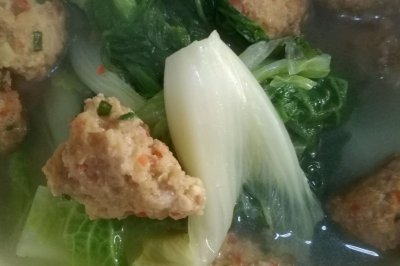 豆腐丸子白菜汤