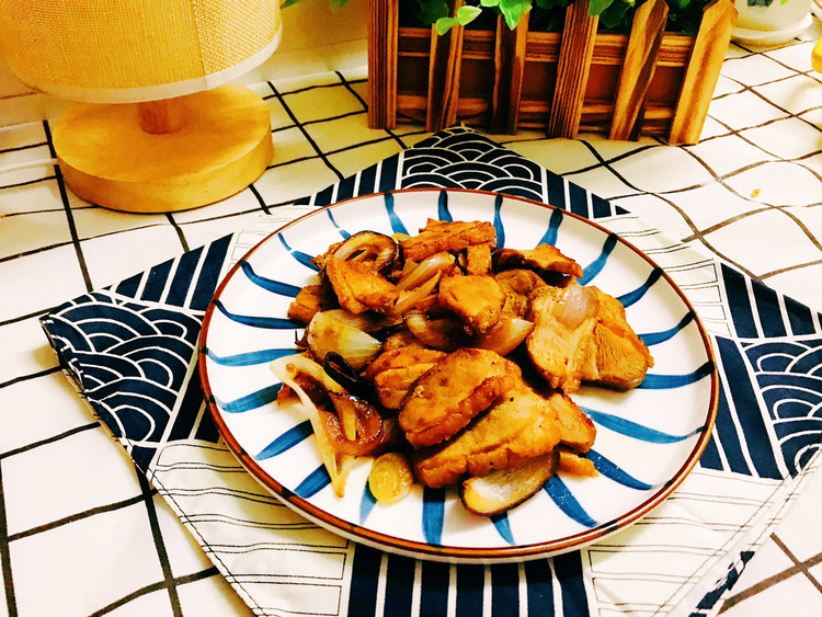 鸭胸这样做，牛排都不换—洋葱鸭胸的做法