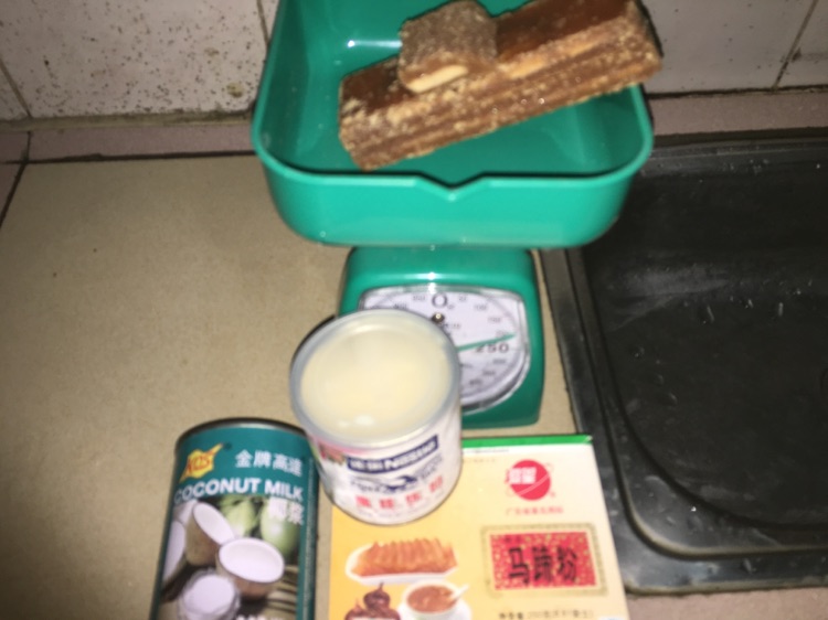 椰汁马蹄千层糕的做法图解1