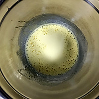 草莓可可蛋糕卷的做法图解2