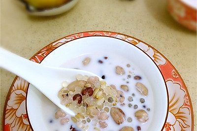 电饭锅版红豆牛奶西米露