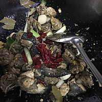 家庭版红烧芋儿鸡的做法图解6