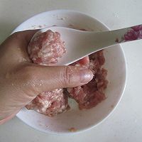 娃娃菜肉丸年糕汤的做法图解5