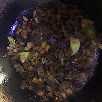 磨茄土豆炒肉丁的做法图解6