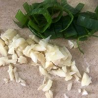 小白菜香菇汤的做法图解3