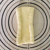 蛋奶酥皮沙拉面包的做法图解10