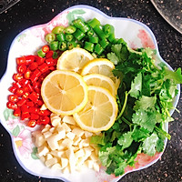 网红柠檬泡椒凤爪的做法图解7