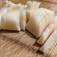 蚝油腊肉炒冬笋，鲜味熏味不冲突的做法图解2