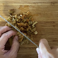 #一学就会快手菜#腊味炒饭的做法图解2