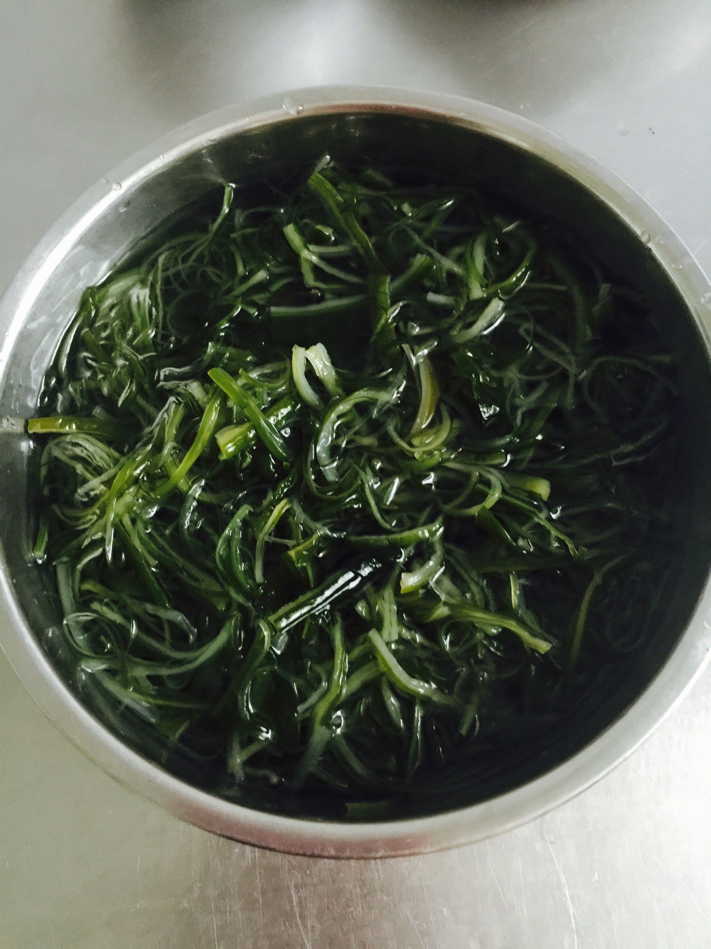 凉拌螺旋藻怎么做_凉拌螺旋藻的做法_豆果美食