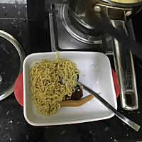 【零食&宵夜】沙茶酱芝士面的做法图解4
