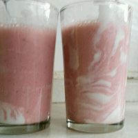 代餐草莓奶昔的做法图解4