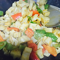 双椒茄汁藕丁的做法图解7