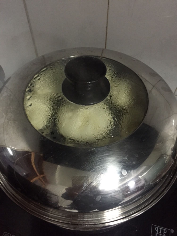 包子（虾仁鲜肉包）的做法图解7