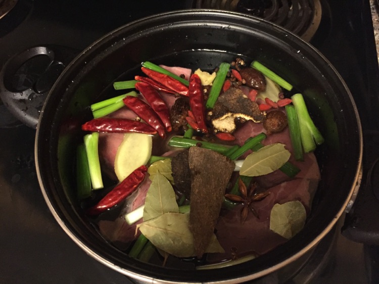 卤牛肉