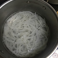 速食擀面皮的做法图解2