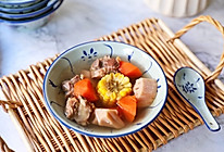 莲藕玉米胡萝卜排骨汤的做法