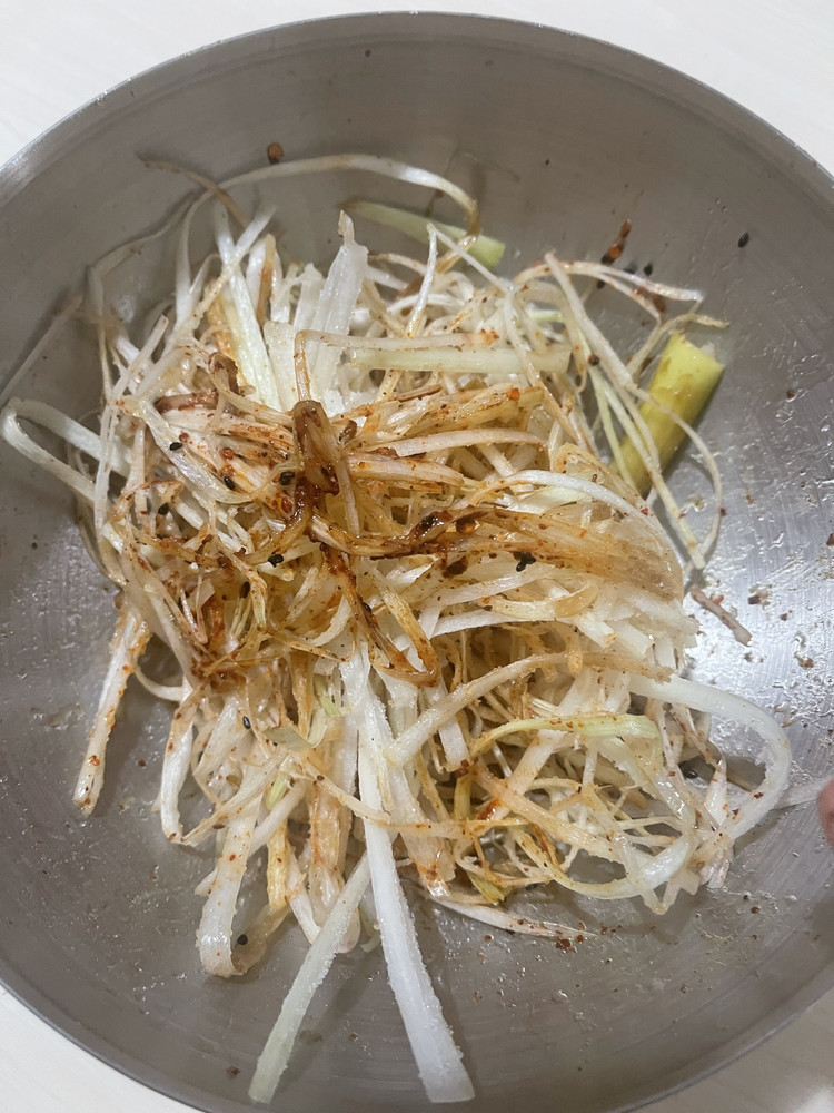 韩式拌葱丝的做法