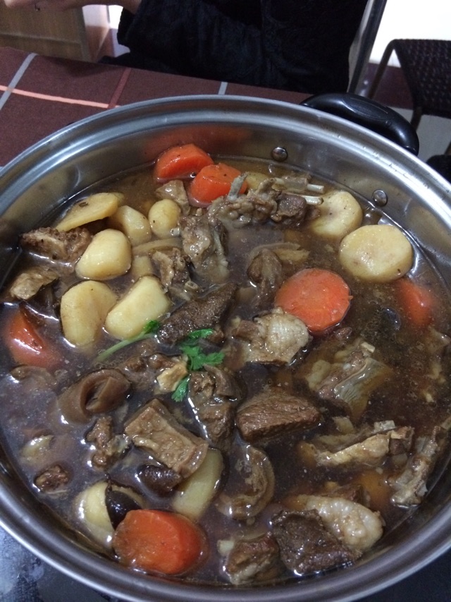 炖羊肉