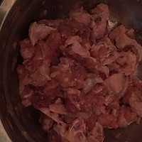 土豆烧鸡的做法图解1