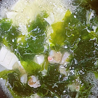 #夏日鲜味轻享健康#虾仁豆腐味增汤！的做法图解7