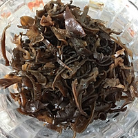 健康素食之豆腐皮卷素菜的做法图解1