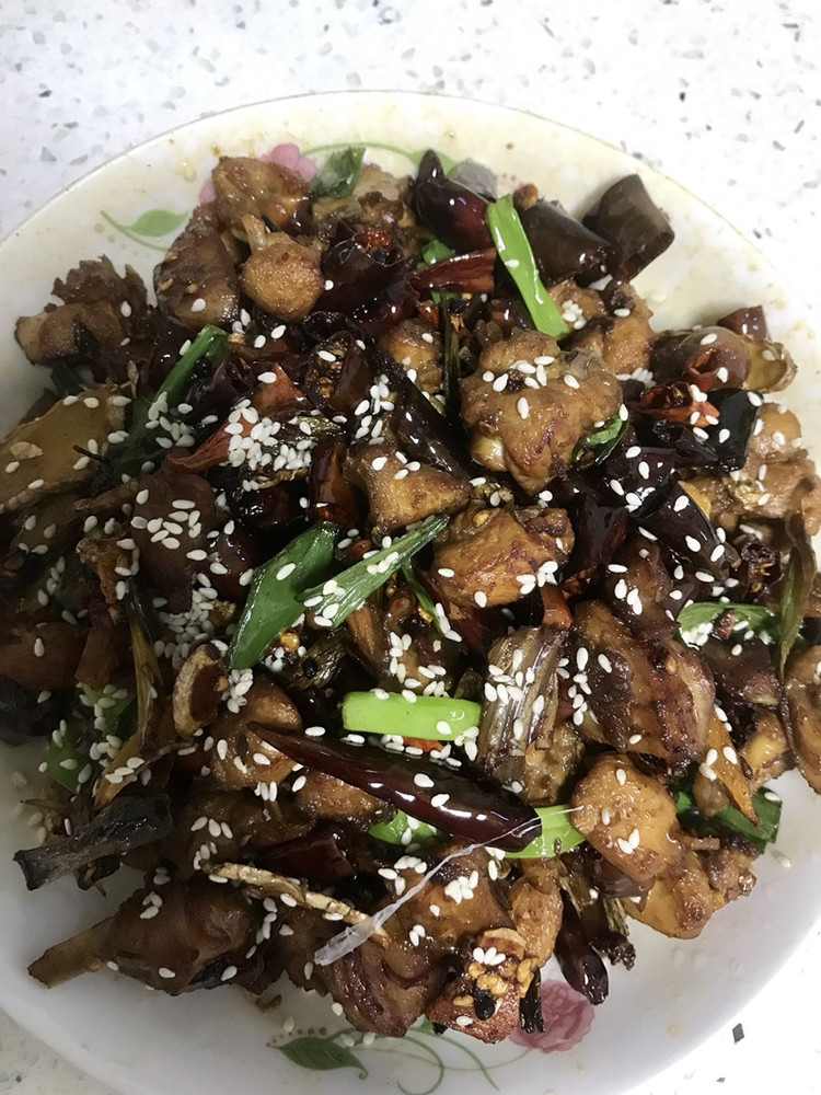 干辣椒爆兔肉的做法