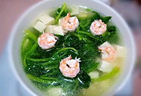 菠菜豆腐虾仁汤的做法