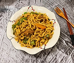手擀排骨豆角焖面的做法