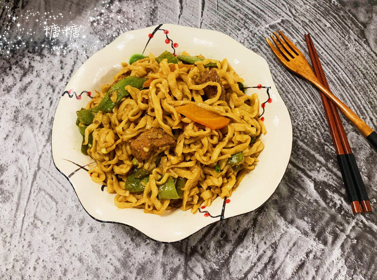 手擀排骨豆角焖面的做法