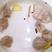 冬瓜薏仁猪展汤的做法图解8