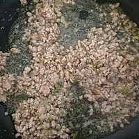 豆角莲藕豆腐胡萝卜羊肉炒米饭可当宝宝辅食的做法图解9