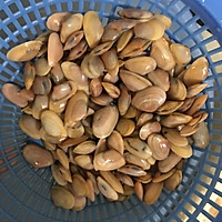 葱油海瓜子的做法图解1