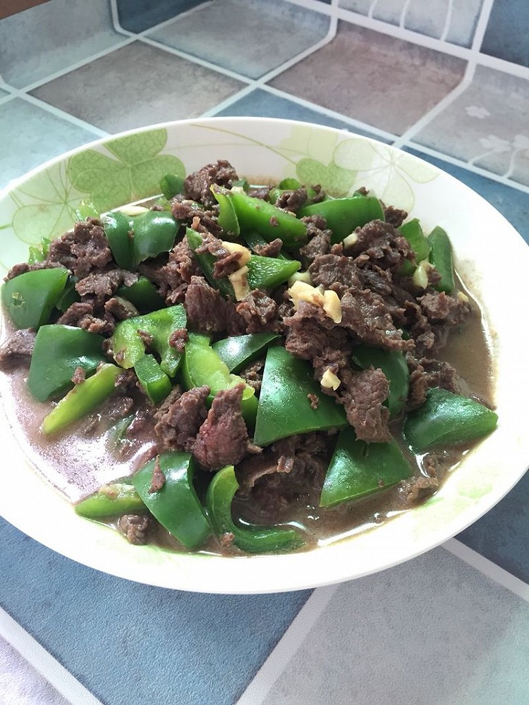 青椒炒牛肉的做法